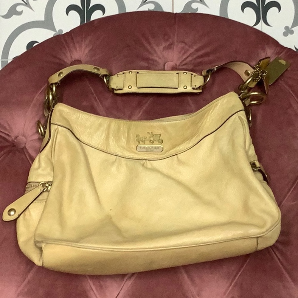 Coach shoulder bag